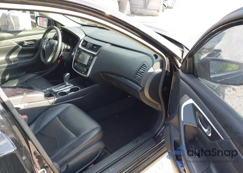 2018 Nissan Altima 2.5 Sr from USA, damaged, VIN 1N4AL3AP2JC219864